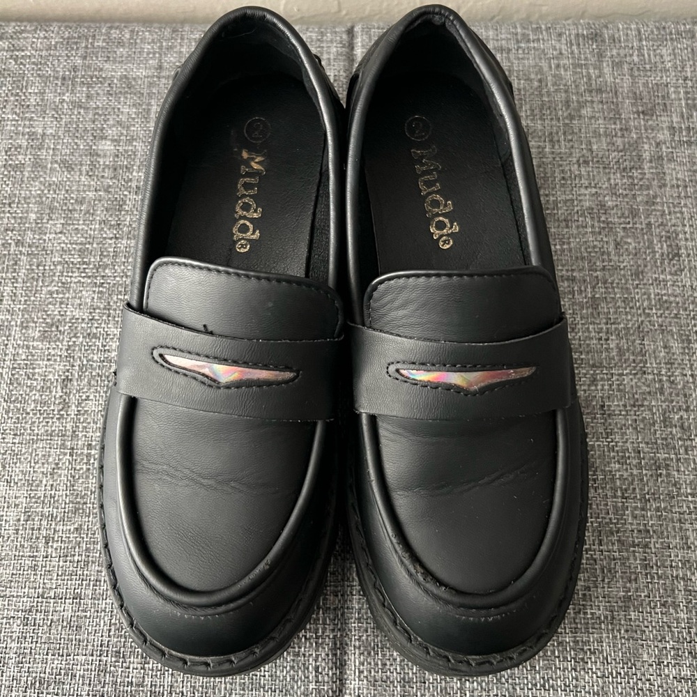 Mudd Maiya Girls Maryjane shoes size 2